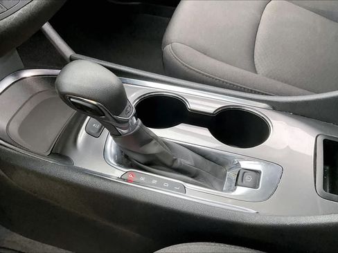 Used 2024 Chevrolet Malibu LT FWD image 16