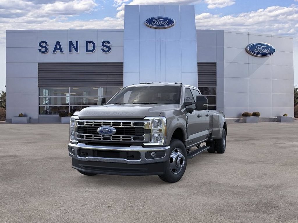 New 2026 Ford F350 XLT w/ 360-Degree Camera Package AWD/4WD image 2