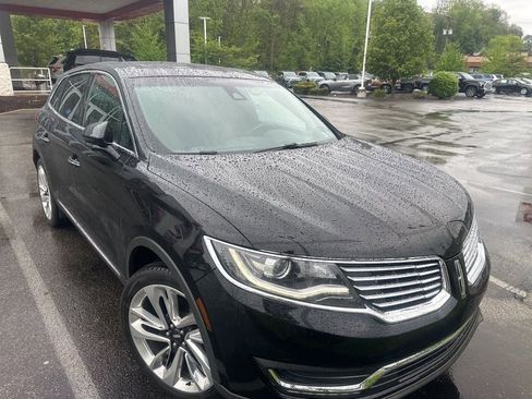 Used 2016 Lincoln MKX Reserve w/ Climate Package AWD/4WD image 3