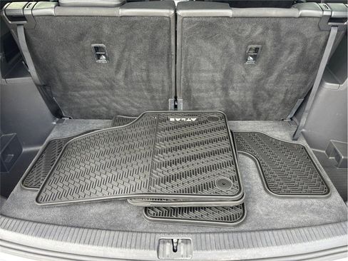 Used 2019 Volkswagen Atlas SE w/ Towing Package image 46