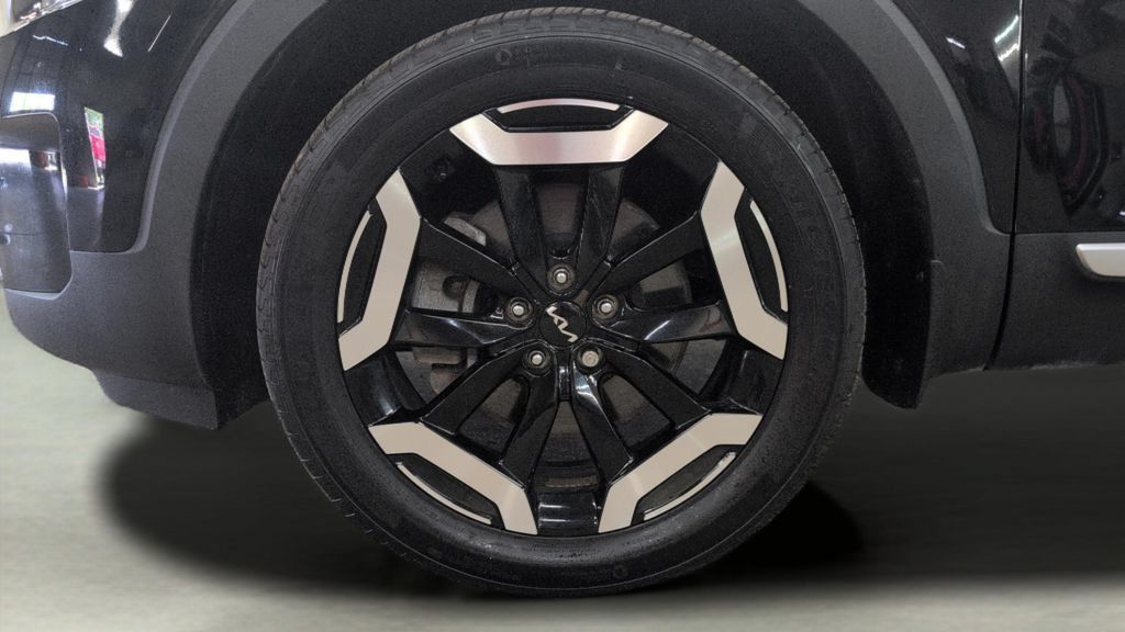 Used 2024 Kia Telluride EX X-Line AWD/4WD image 31