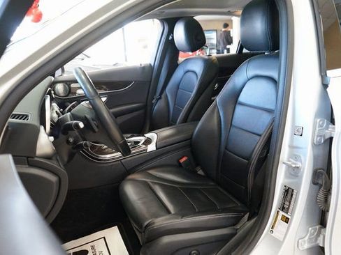 Used 2016 Mercedes-Benz C 300 4MATIC Sedan image 2