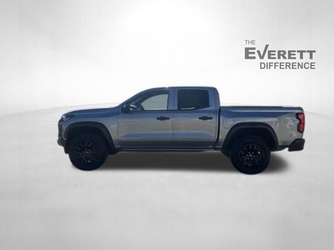 Used 2024 Chevrolet Colorado Trail Boss w/ Technology Package image 4