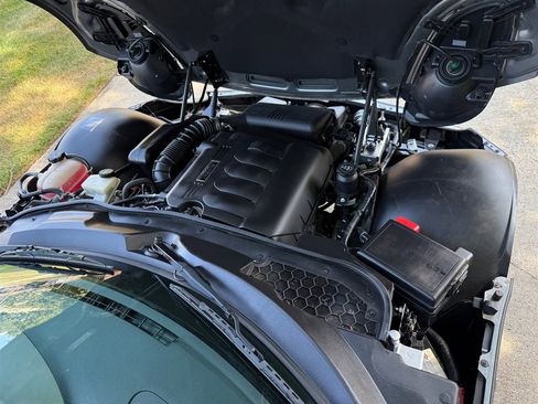 Used 2007 Pontiac Solstice Convertible w/ Premium Package image 49