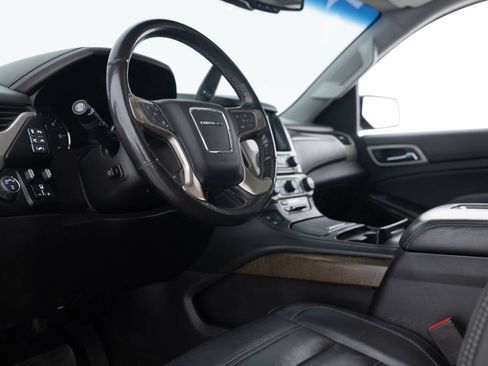 Used 2018 GMC Yukon Denali AWD/4WD image 25