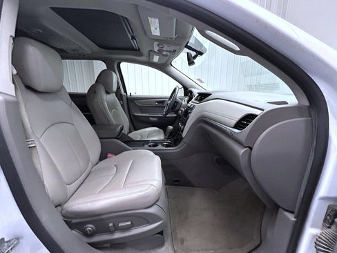 Used 2016 Chevrolet Traverse LT AWD/4WD image 15