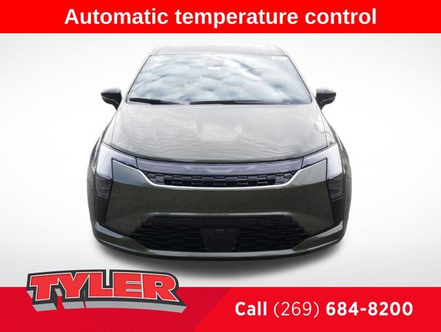 New 2027 Chrysler Pacifica Select FWD image 2
