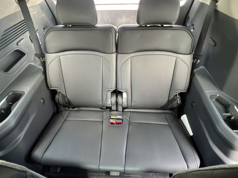 New 2026 Kia EV9 Light RWD image 11