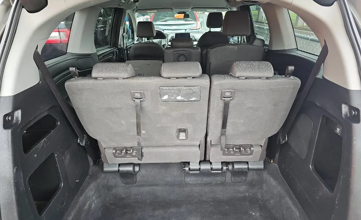 Used 2021 Honda Odyssey EX image 8