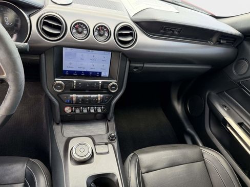 Used 2020 Ford Mustang Shelby GT500 w/ Technology Package image 50