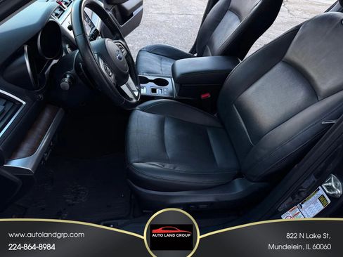 Used 2017 Subaru Outback 2.5i Limited image 14