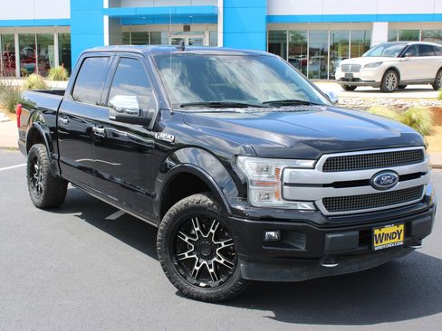 Used 2019 Ford F150 Platinum w/ Equipment Group 701A Luxury AWD/4WD image 2