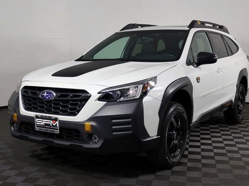 Used 2022 Subaru Outback Wilderness AWD/4WD image 3