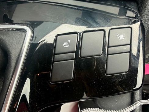 Certified 2024 Kia Sportage EX image 10