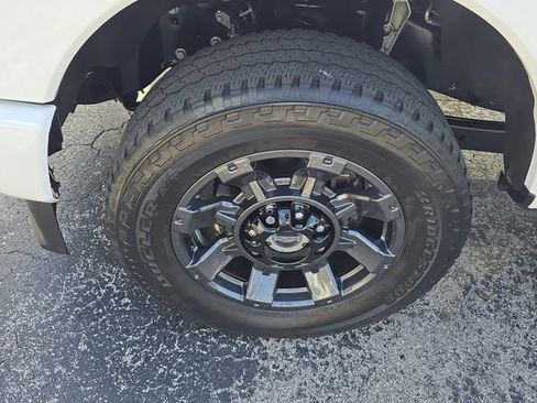 Used 2024 Ford F250 Lariat w/ Lariat Ultimate Package image 8