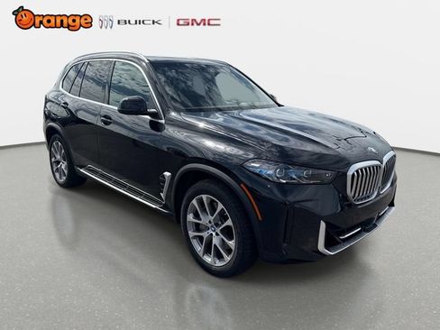 Used 2025 BMW X5 xDrive50e AWD/4WD image 1