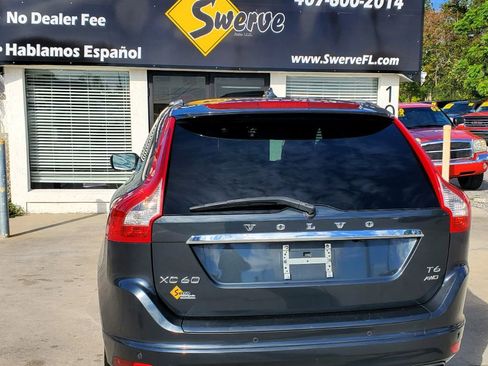 Used 2016 Volvo XC60 T6 w/ Proximity Package image 13
