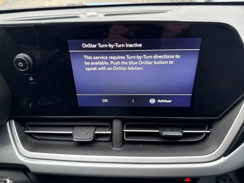 Certified 2024 Chevrolet Trax RS image 26