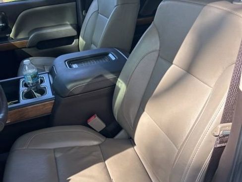 Certified 2017 Chevrolet Silverado 1500 LTZ w/ LTZ Plus Package image 7