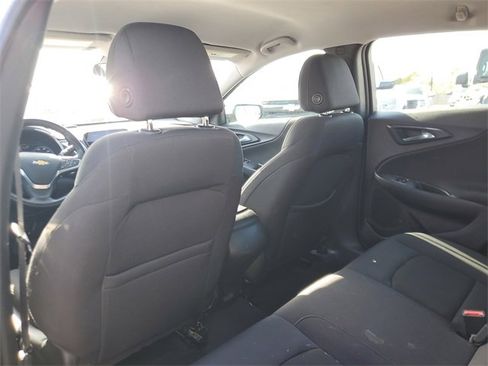 Used 2022 Chevrolet Malibu RS image 10