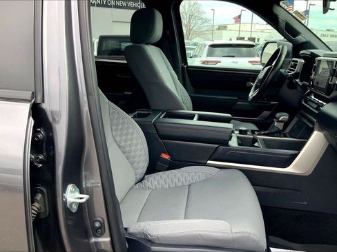 Used 2025 Toyota Tundra SR5 image 7