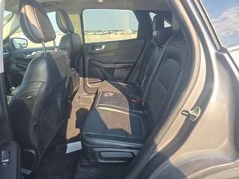 Used 2021 Ford Escape Titanium AWD/4WD image 8
