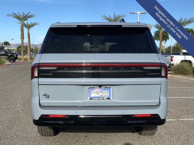 Used 2025 Lincoln Navigator L Reserve AWD/4WD image 5
