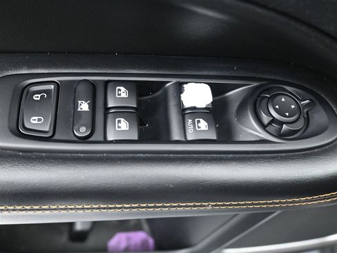 Used 2020 Jeep Compass Limited image 14