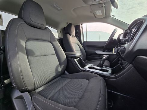 Used 2022 Chevrolet Colorado LT w/ Fleet Safety Package image 28