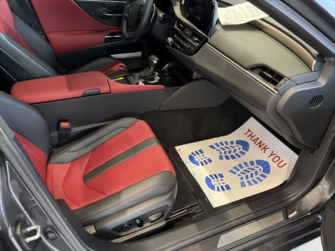 Used 2024 Lexus ES 350 F Sport image 23