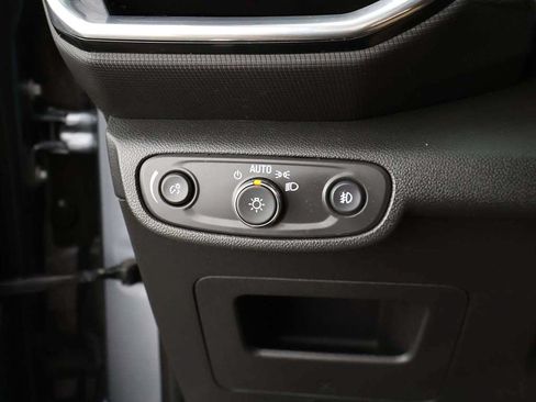 Used 2022 Chevrolet TrailBlazer LT w/ Confidence II Package FWD image 36