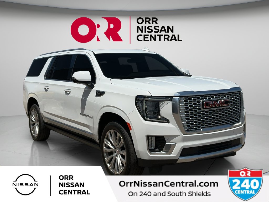 Used 2023 GMC Yukon XL Denali AWD/4WD image 3
