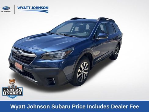 Used 2021 Subaru Outback Premium AWD/4WD image 1