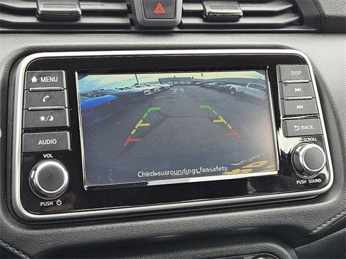 Used 2025 Nissan Versa S image 15