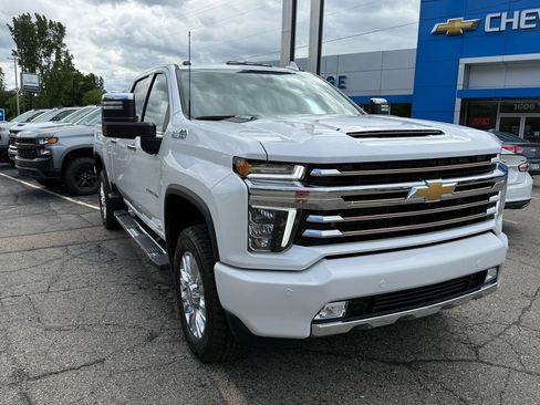 Used 2021 Chevrolet Silverado 3500 High Country w/ Z71 Off-Road Package AWD/4WD image 9