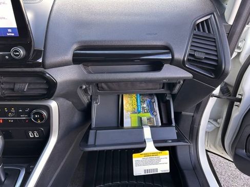 Used 2020 Ford EcoSport Titanium image 28