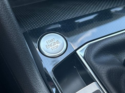 New 2025 Volkswagen Taos S image 11