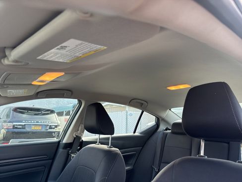 Used 2020 Nissan Altima 2.5 S image 11