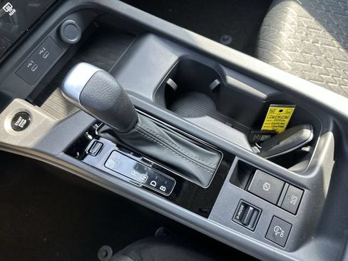 New 2026 Nissan Sentra SV w/ Floor Mat Package FWD image 22