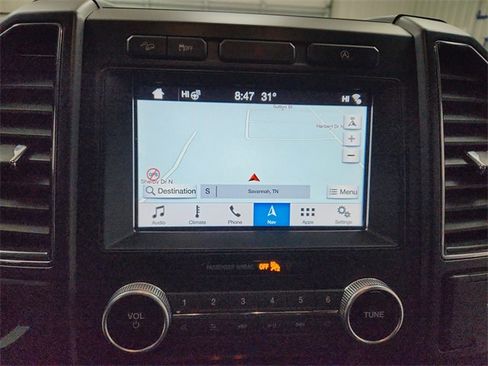 Used 2018 Ford Expedition Limited image 28