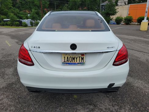 Used 2015 Mercedes-Benz C 300 4MATIC Sedan image 6