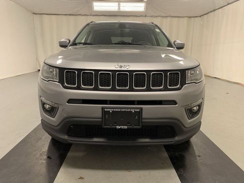Used 2020 Jeep Compass Latitude w/ Cold Weather Group AWD/4WD image 7