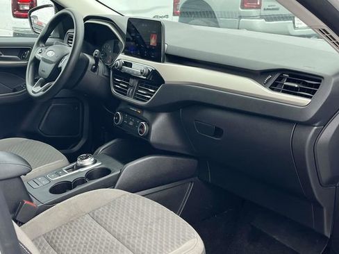 Used 2022 Ford Escape SE image 22