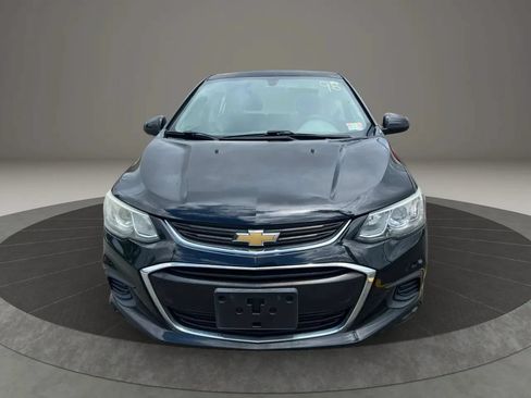 Used 2017 Chevrolet Sonic LT w/ Convenience Package FWD image 2