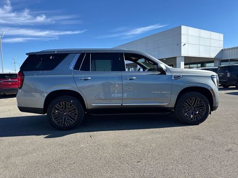 New 2026 GMC Yukon Elevation w/ LPO, Floor Liner Package image 7