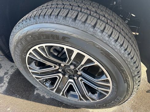 New 2026 Jeep Grand Wagoneer L 4WD image 35