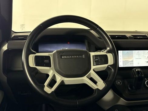 Used 2023 Land Rover Defender 110 X-Dynamic SE image 27