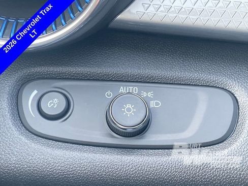 New 2026 Chevrolet Trax LT w/ Driver Confidence Package image 29
