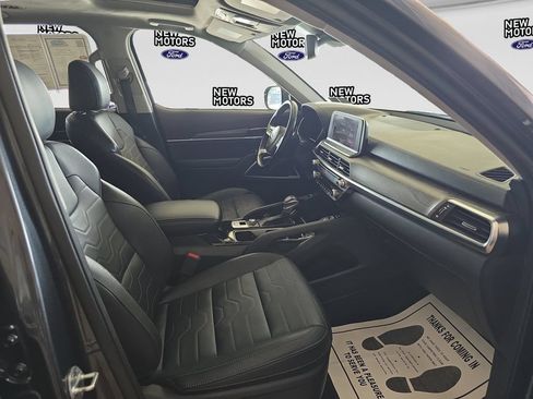 Used 2020 Kia Telluride SX w/ SX Prestige Package AWD/4WD image 16