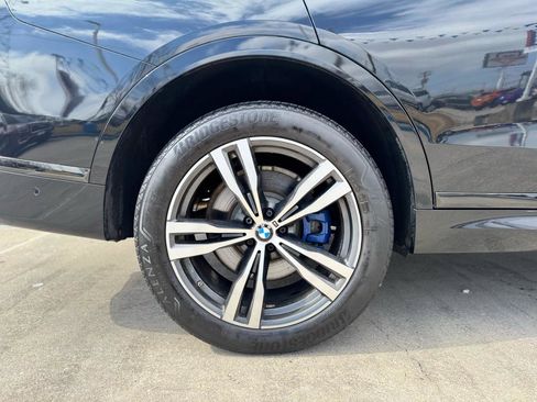 Used 2019 BMW X7 xDrive50i w/ M Sport Package image 25